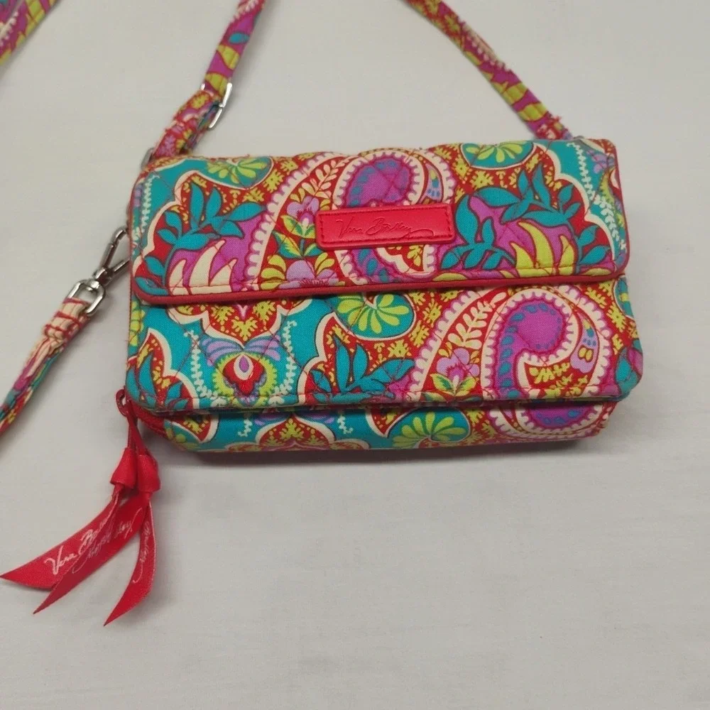 Vera Bradley Crossbody Wallet Small Pink Red Blue Green Womens Paisley - Picture 2 of 9